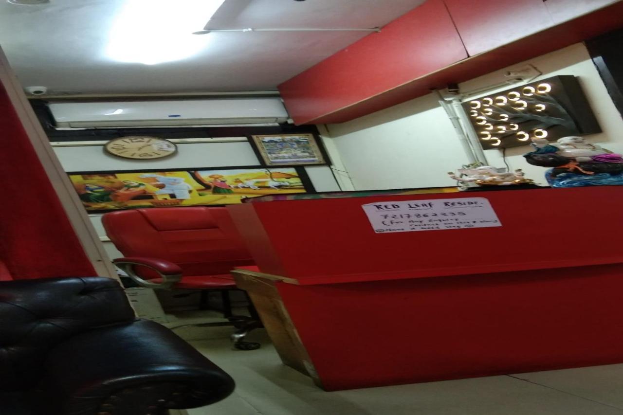 Hotel Oyo Red Leaf Residency Near Palam Metro Station 3*